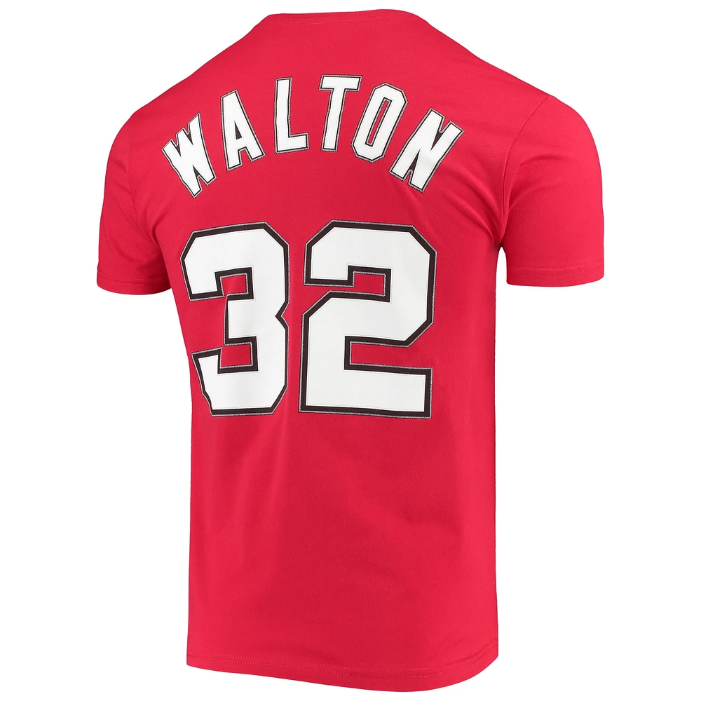 T-shirt avec nom et numéro de joueur Mitchell & Ness Bill Walton Portland Trail Blazers Hardwood Classics rouge pour hommes