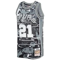 Men's Mitchell & Ness Tim Duncan Silver San Antonio Spurs 1998/99 Hardwood Classics Lunar New Year Swingman Jersey