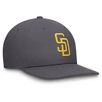 Men's Nike Gray San Diego Padres Pro Performance Snapback Hat