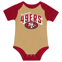 Newborn & Infant San Francisco 49ers Dynamic Duo Bodysuit, Bib Hat Set