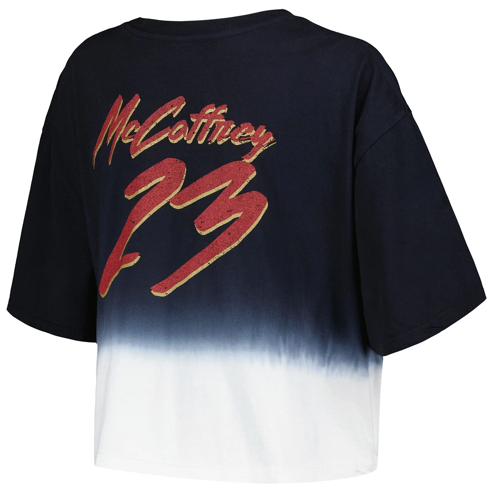 INR 49ER NOIR SCARLET 23 CHRISTIAN MCCAFFREY JOUEUR DIP DYE POUR FEMMES N&N CROP TOP TEELADNUM