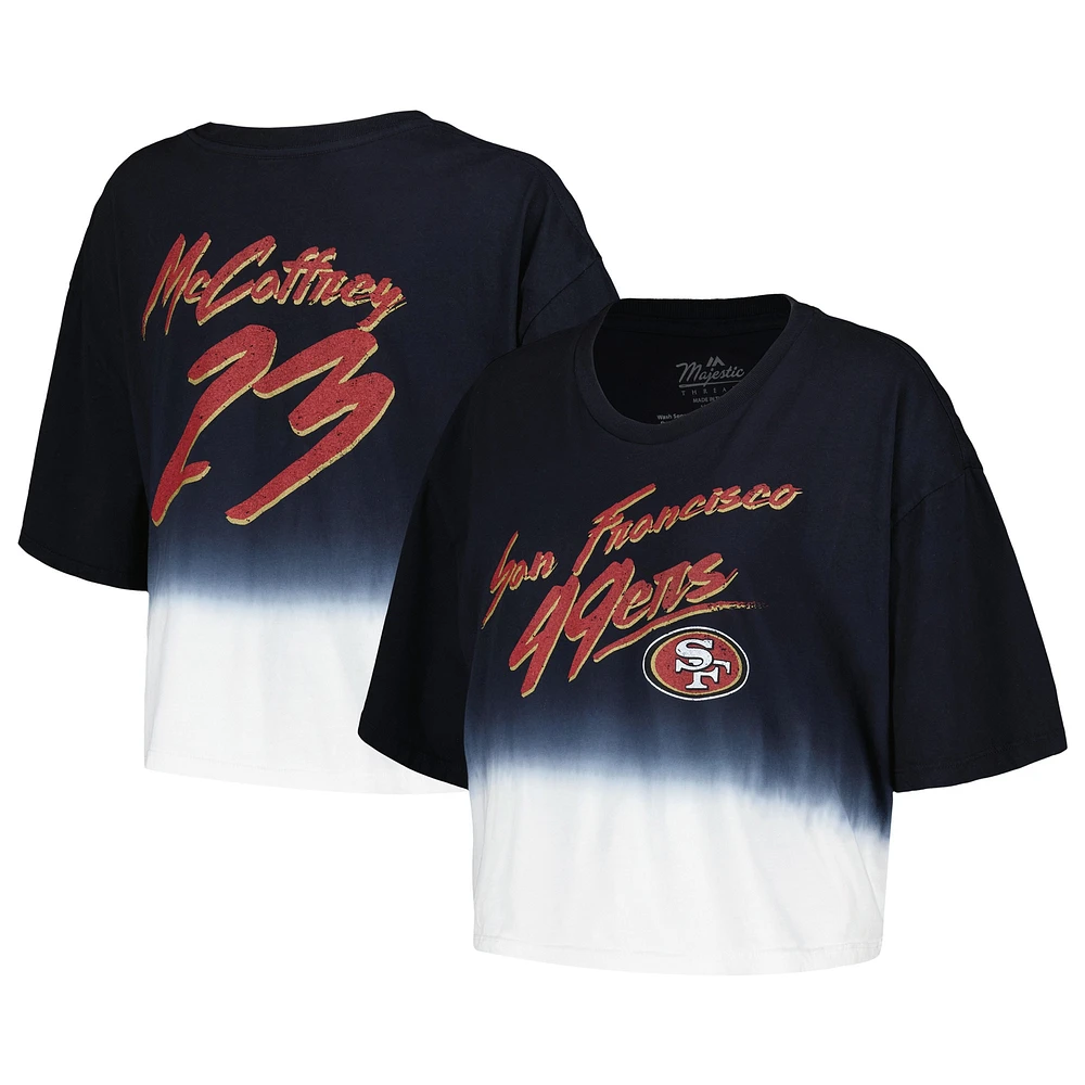 INR 49ER NOIR SCARLET 23 CHRISTIAN MCCAFFREY JOUEUR DIP DYE POUR FEMMES N&N CROP TOP TEELADNUM