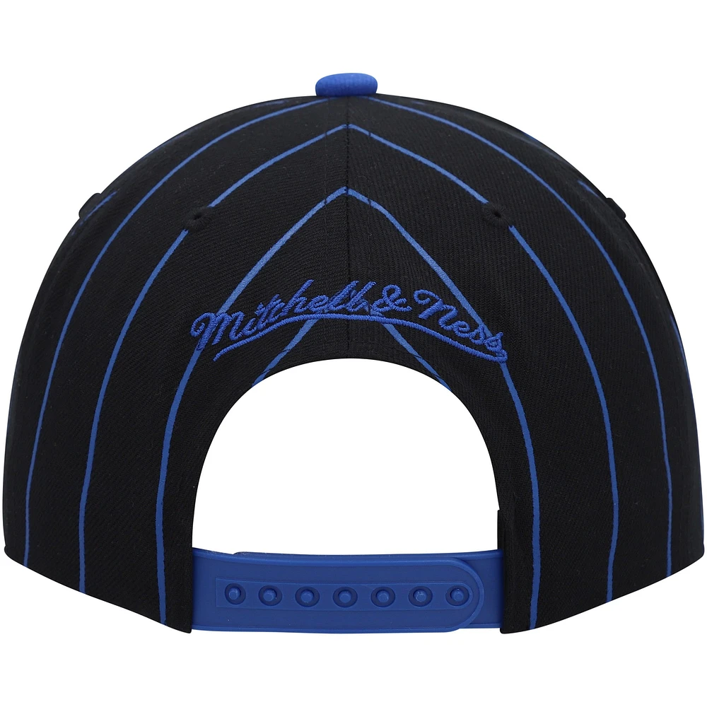 Casquette Snapback pour homme Mitchell & Ness noire San Jose Earthquakes Team Pin