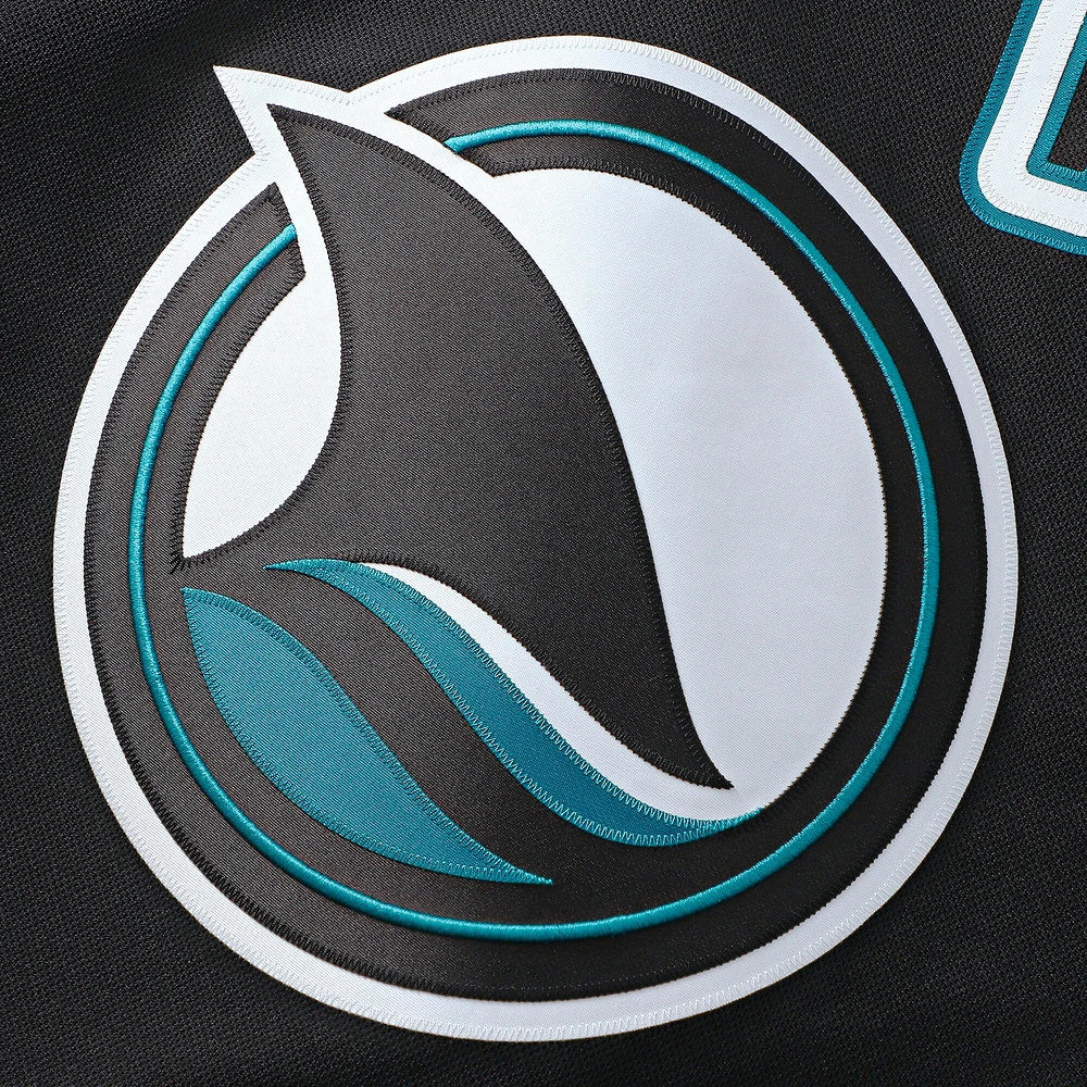 Maillot de qualité supérieure alternatif noir Logan Couture des Sharks San Jose pour hommes