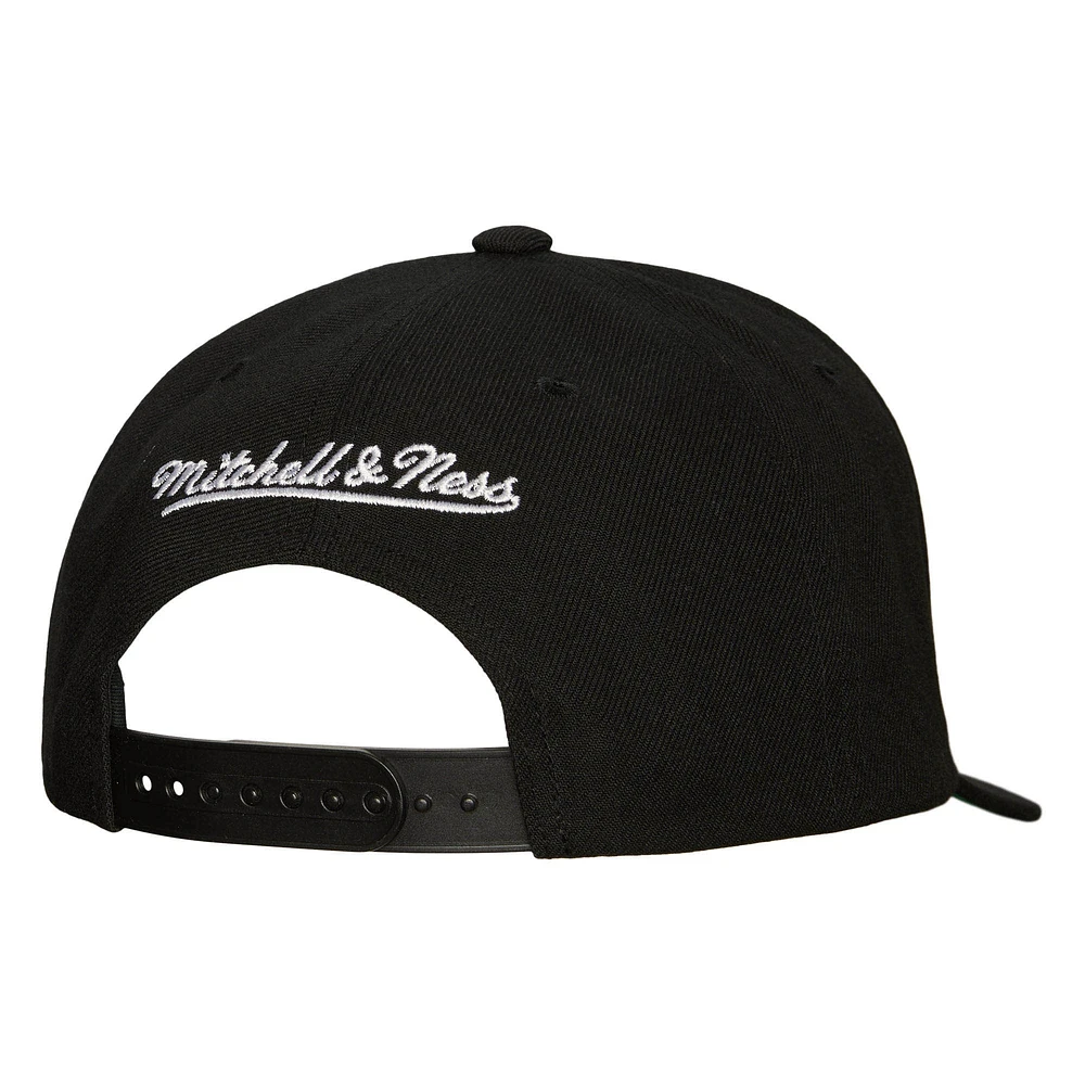 Men's Mitchell & Ness Black San Jose Sharks Core Team Ground Pro Adjustable Hat