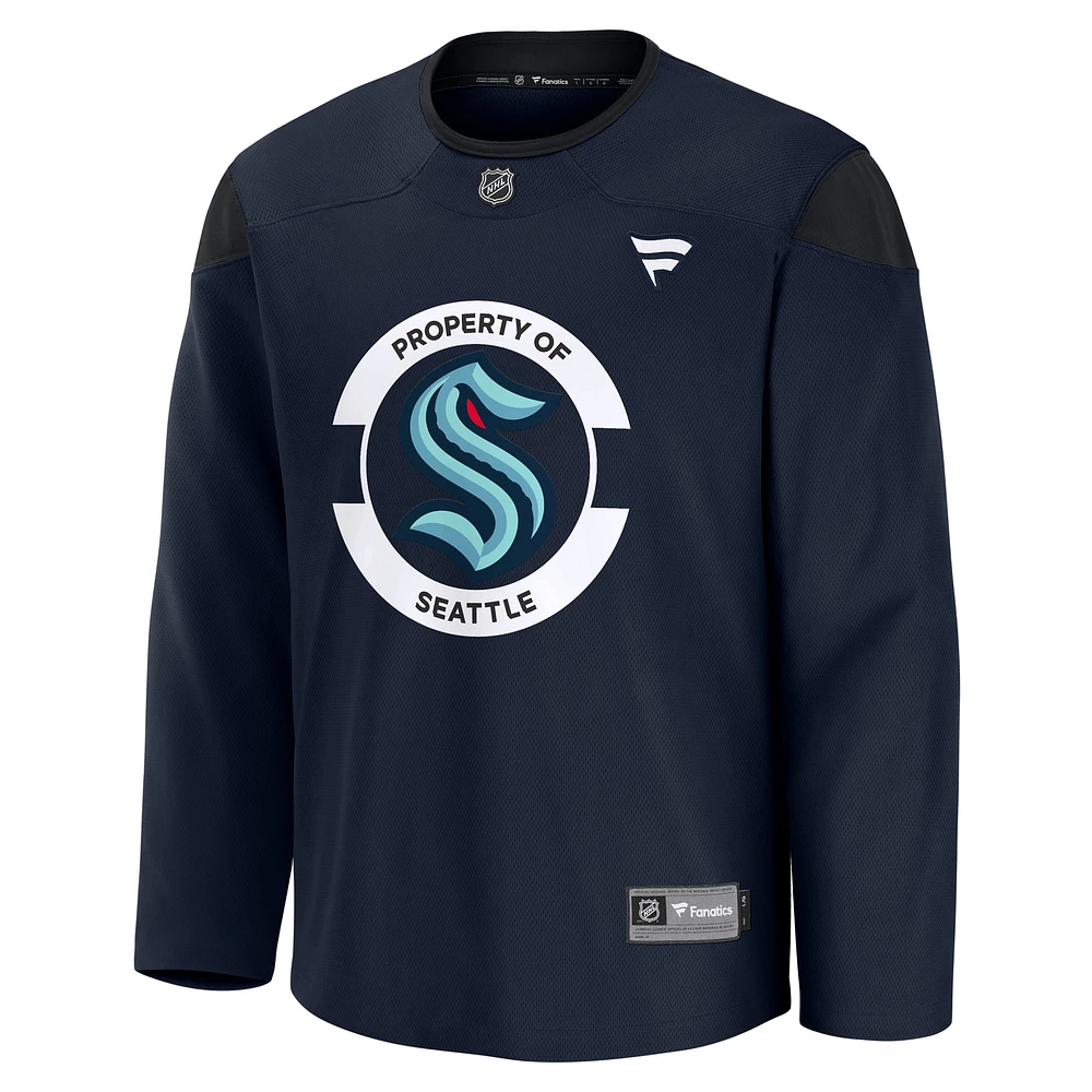 Maillot d'entraînement de l'équipe Seattle Kraken bleu marine pour hommes Fanatics