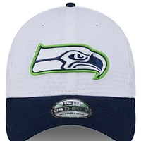 Men's New Era White/College Navy Seattle Seahawks 2024 NFL Training Camp 39THIRTY Flex Hat