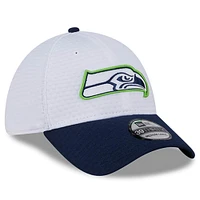 Men's New Era White/College Navy Seattle Seahawks 2024 NFL Training Camp 39THIRTY Flex Hat