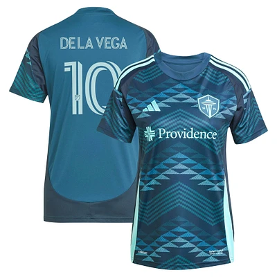 Maillot de joueur réplique du kit The Salish Sea 2025 bleu adidas Pedro la Vega pour femme Seattle Sounders FC