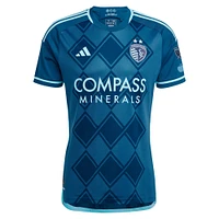 Maillot de joueur adidas Erik Thommy pour hommes, bleu marine, Sporting Kansas City 2024 Diamonds, Our Forever Authentic Player