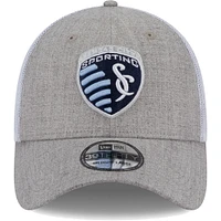 Men's New Era Heather Gray/White Sporting Kansas City 39THIRTY Trucker Flex Hat