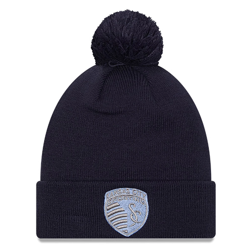 Bonnet en tricot à revers et revers en jersey New Era Sporting Kansas City bleu marine avec pompon pour hommes