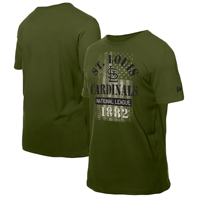 T-shirt vert New Era pour homme des forces armées Cardinals de Saint-Louis