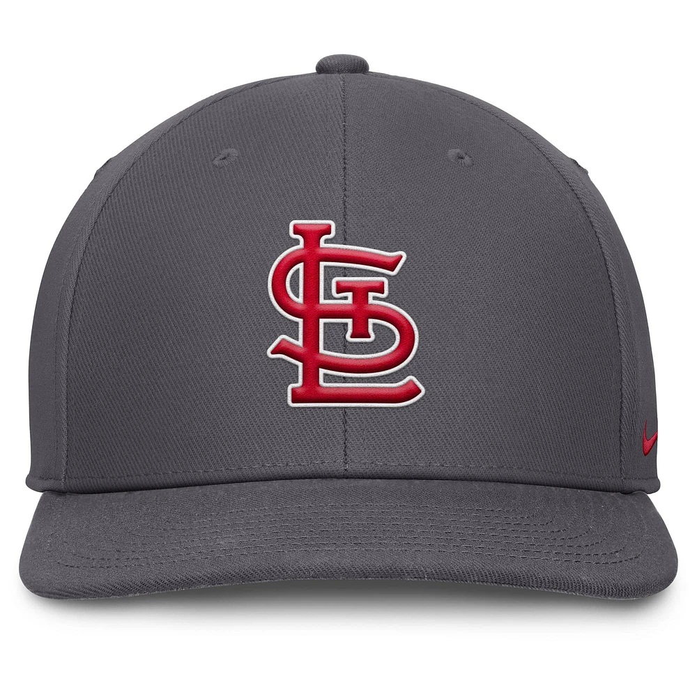 Casquette Snapback Nike Pro Performance pour homme St. Louis Cardinals Gris