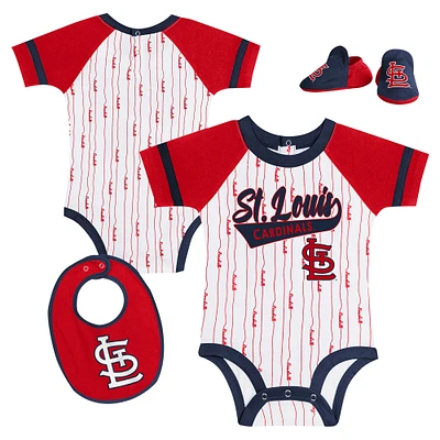 Ensemble body, bavoir et chaussons blancs pour nouveau-nés nourrissons des Cardinals de St. Louis Base Hitter