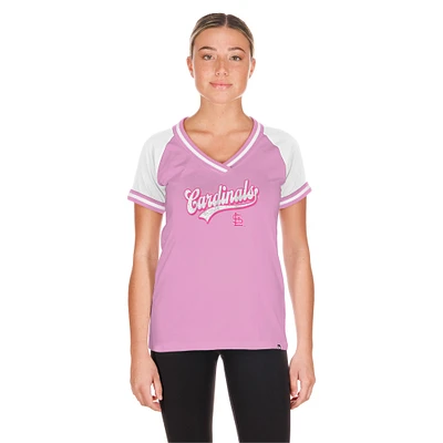 T-shirt à col en V rose clair Gameday des Cardinals de St. Louis pour femme New Era