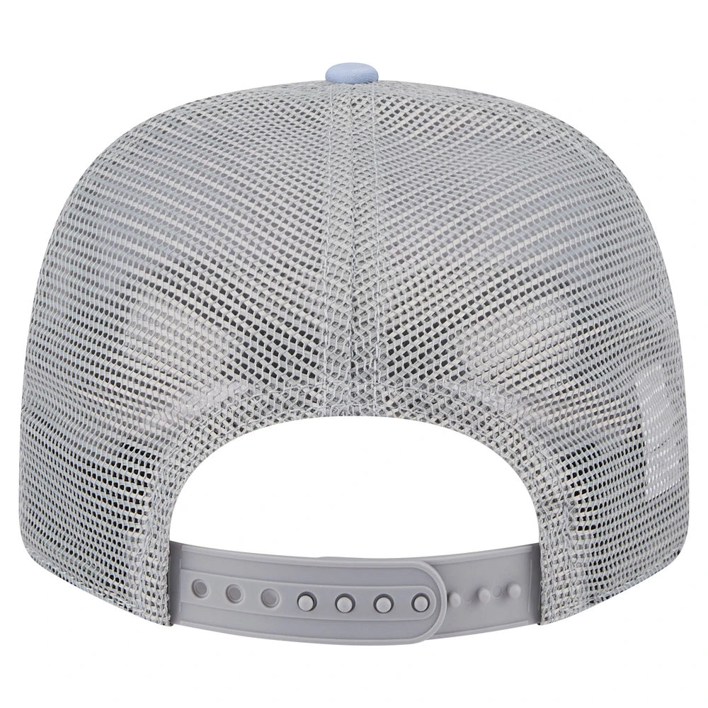 Casquette ajustable 9SEVENTY bleu clair Tampa Bay Buccaneers Adventure Surfboard de New Era pour homme