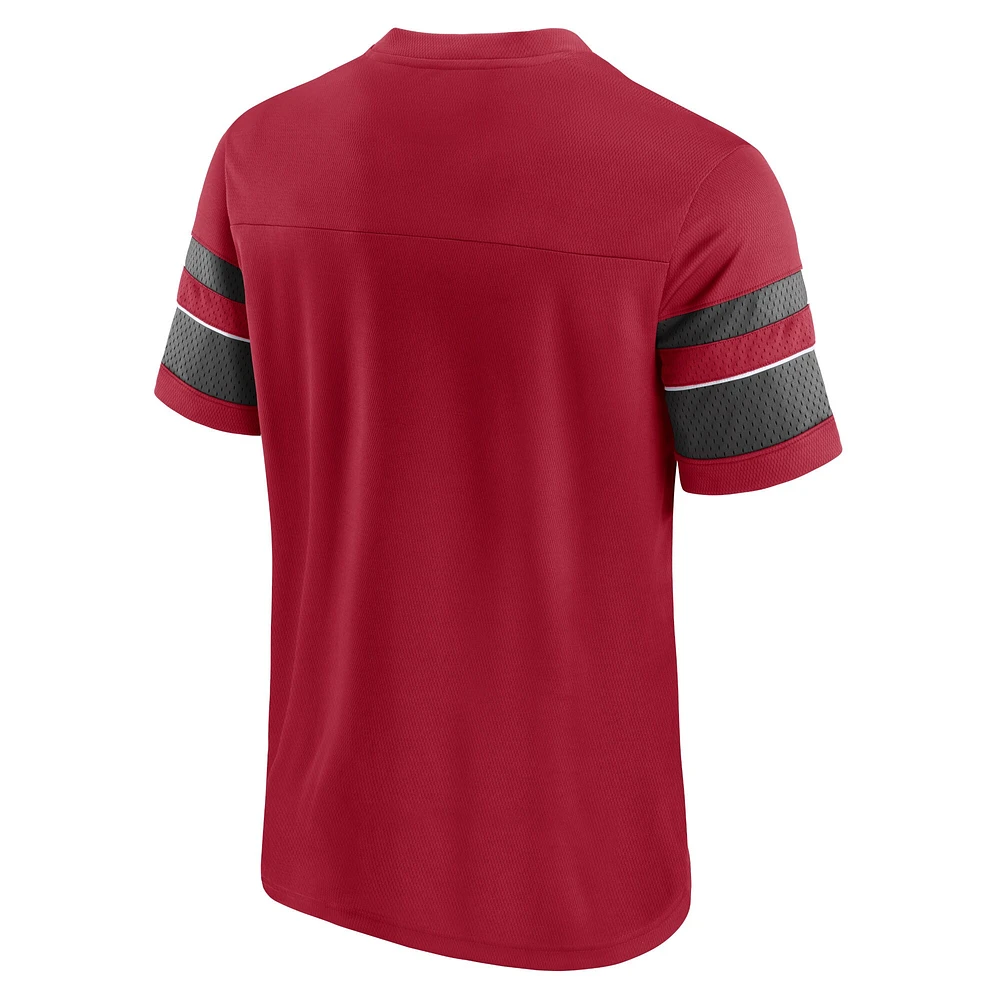 Men's Fanatics Red Tampa Bay Buccaneers Textured Hashmark V-Neck T-Shirt