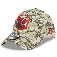 Men's New Era  Camo Tampa Bay Buccaneers 2023 Salute To Service 39THIRTY Flex Hat