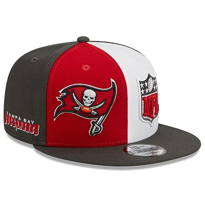 Casquette New Era pour homme Tampa Bay Buccaneers 2023 Sideline 9FIFTY Snapback rouge/étain