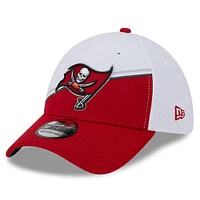Men's New Era White/Red Tampa Bay Buccaneers 2023 Sideline 39THIRTY Flex Hat