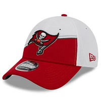 Men's New Era  White/Red Tampa Bay Buccaneers 2023 Sideline 9FORTY Adjustable Hat