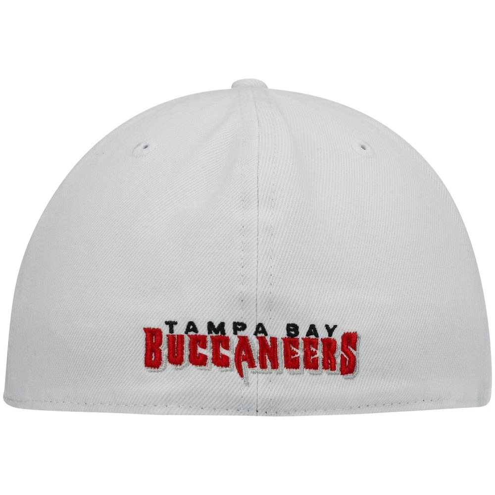Men's New Era White Tampa Bay Buccaneers Omaha Alternate Logo 59FIFTY Fitted Hat
