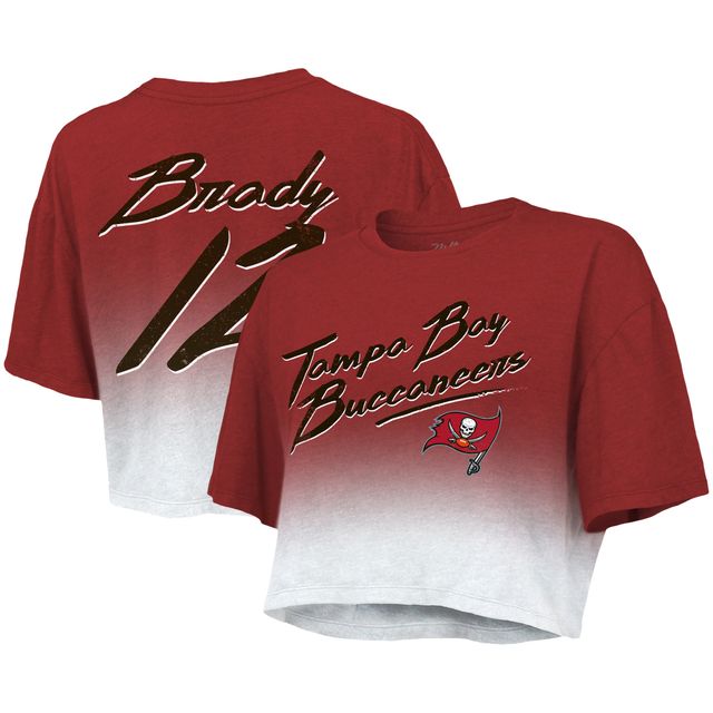 T-shirt court à trois mélanges avec nom et numéro de joueur Majestic Threads Tom Brady rouge/blanc Tampa Bay Buccaneers pour femmes
