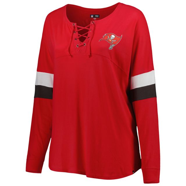 T-shirt à manches longues col en V et lacets pour femme des Tampa Bay Buccaneers de New Era, rouge, taille plus