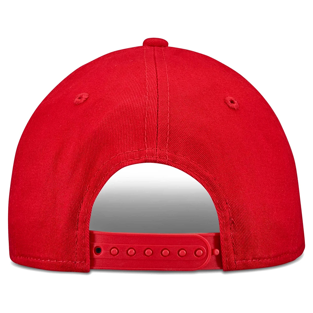 Youth New Era Red Tampa Bay Buccaneers Outline 9FORTY Adjustable Hat