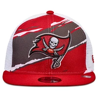 Youth New Era Red Tampa Bay Buccaneers Tear 9FIFTY Trucker Snapback Hat