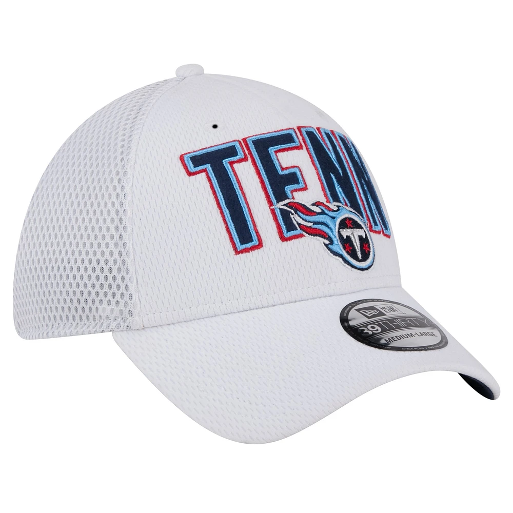 Men's New Era White Tennessee Titans Breakers 39THIRTY Flex Hat
