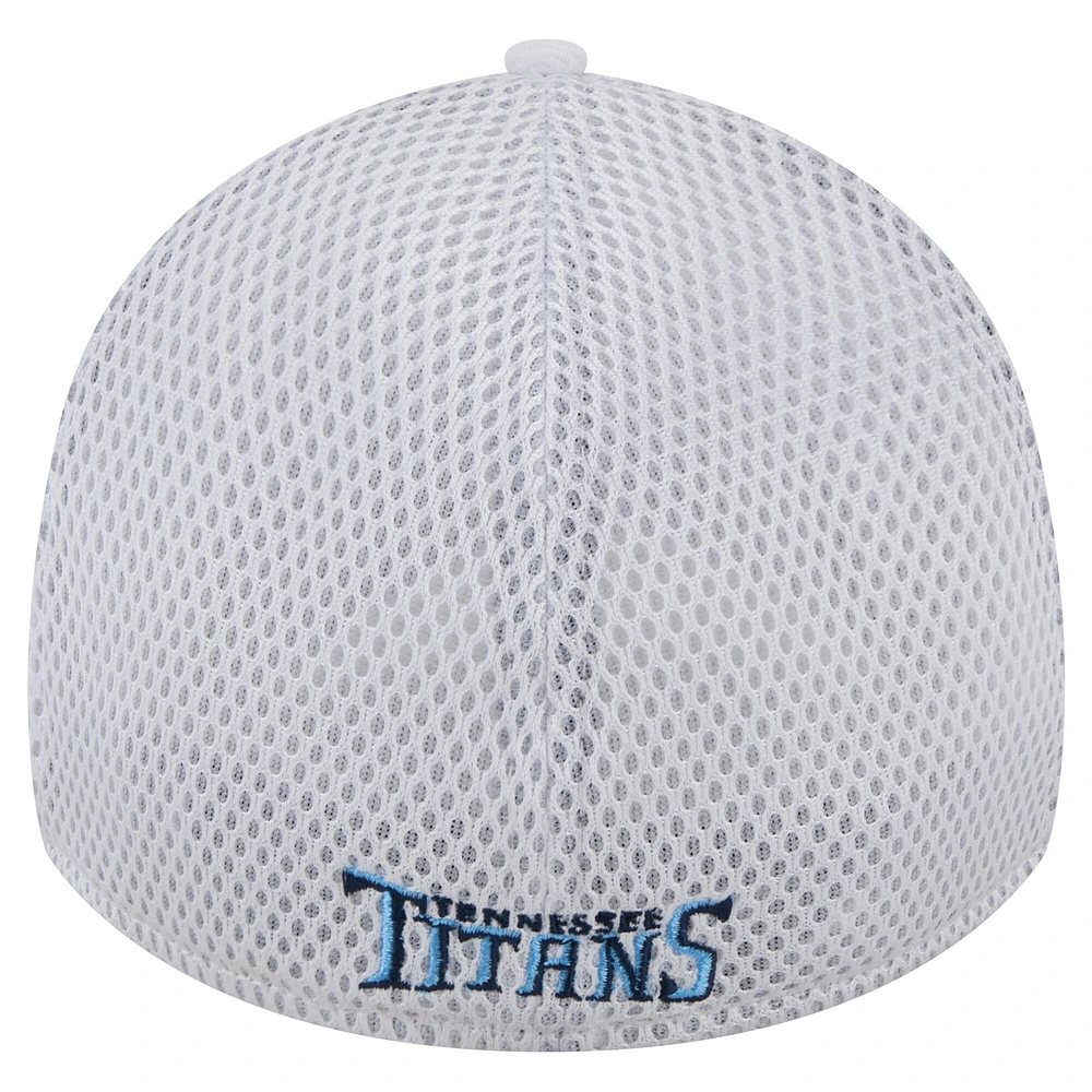 Men's New Era White Tennessee Titans Breakers 39THIRTY Flex Hat