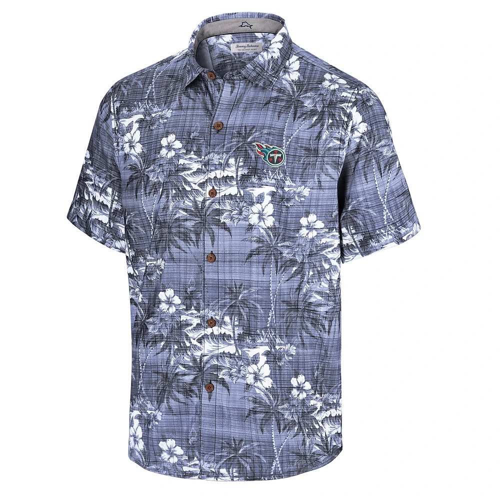 Chemise boutonnée pour homme Tommy Bahama bleu marine Tennessee Titans Coconut Point Isla Palmetta Camp
