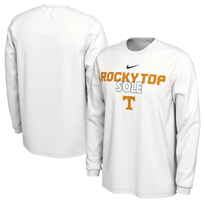 T-shirt à manches longues Nike Tennessee Volunteers 2023 On Court Bench blanc