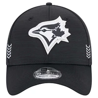 Men's New Era  Black Toronto Blue Jays 2024 MLB Clubhouse 39THIRTY Flex Fit Hat