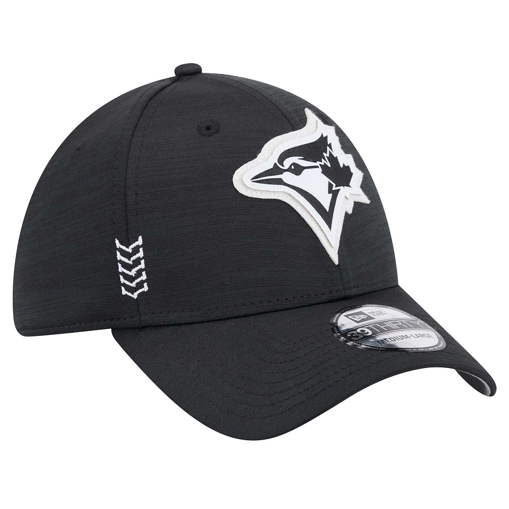 Men's New Era  Black Toronto Blue Jays 2024 MLB Clubhouse 39THIRTY Flex Fit Hat