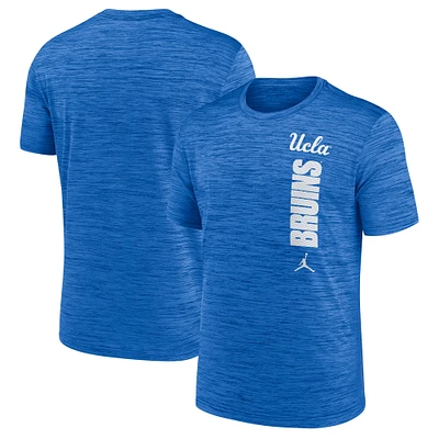 T-shirt Jordan Brand bleu UCLA Bruins Sideline Velocity Performance pour homme