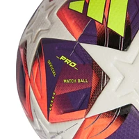 Ballon de football adidas de la phase de groupes de la Ligue des champions féminine de l'UEFA 2024