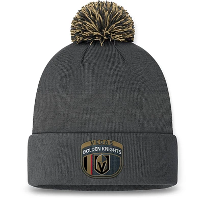 Bonnet en tricot à revers de repêchage de la LNH 2024 Fanatics Charcoal Vegas Golden Knights pour hommes avec pompon