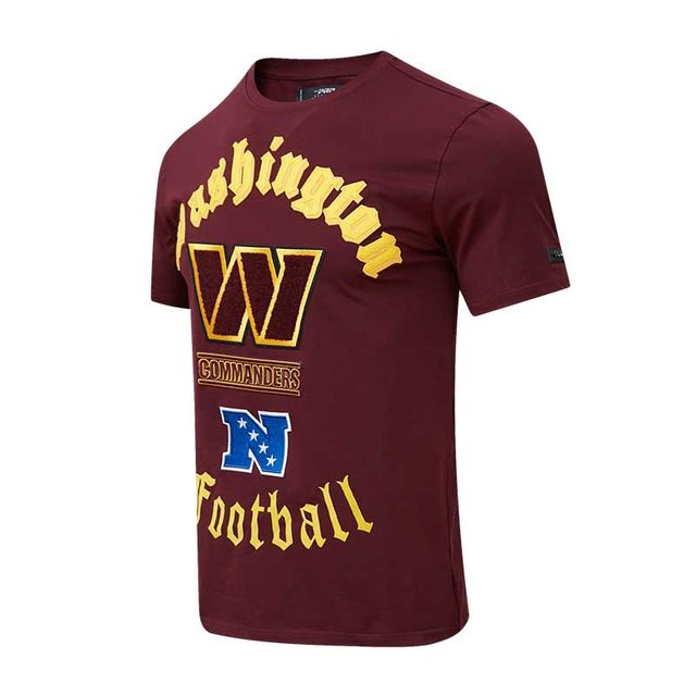 T-shirt Pro Standard Washington Commanders Old English bordeaux pour homme
