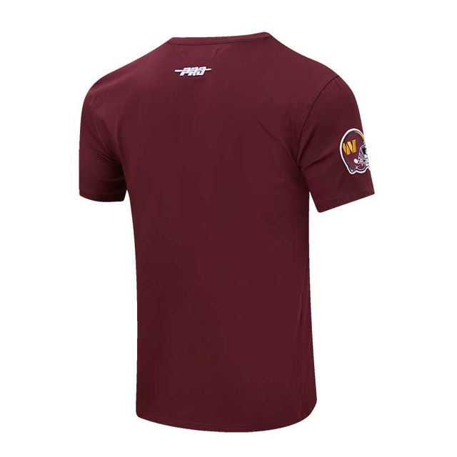 T-shirt Pro Standard Washington Commanders Old English bordeaux pour homme