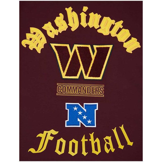 T-shirt Pro Standard Washington Commanders Old English bordeaux pour homme