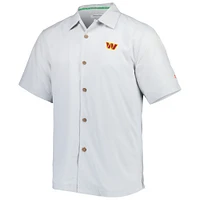 Chemise boutonnée pour homme Tommy Bahama Grey Washington Commanders Coconut Point Frondly Fan Camp IslandZone