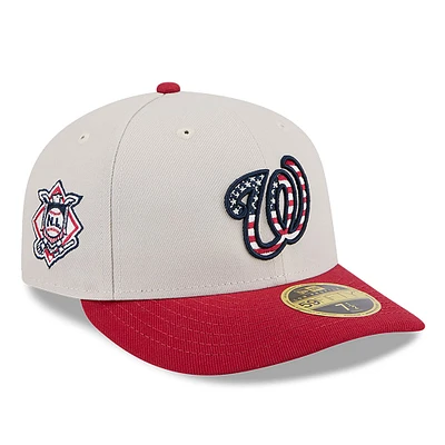 Casquette ajustée 59FIFTY à profil bas du 4 juillet New Era pour hommes, kaki/rouge, Washington Nationals 2024