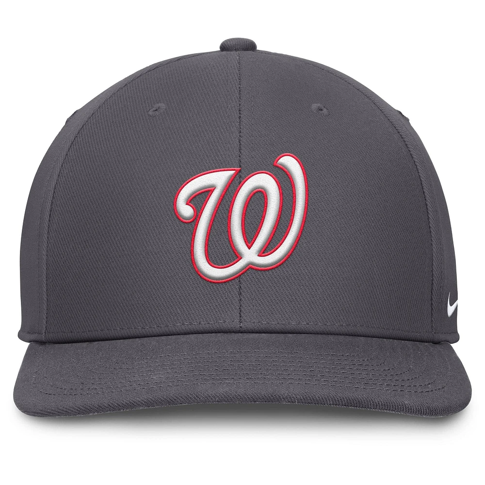 Men's Nike Gray Washington Nationals Pro Performance Snapback Hat
