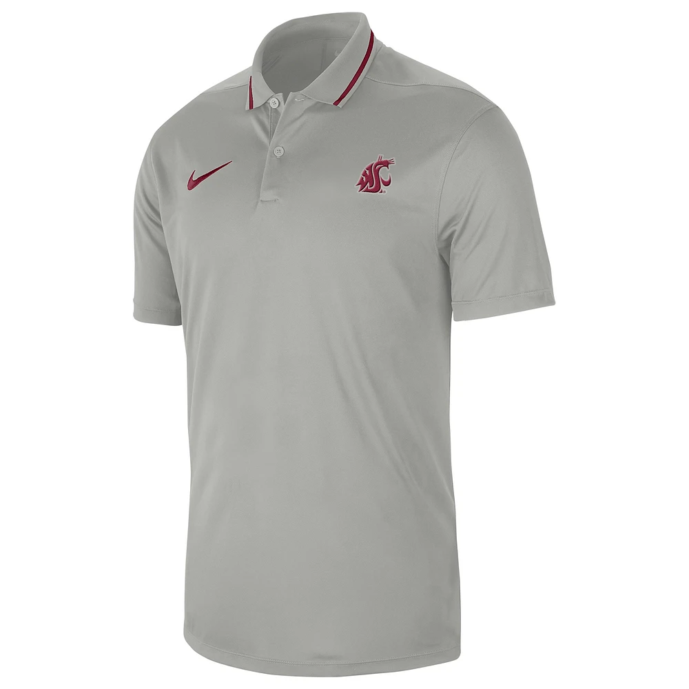 Polo de performance des entraîneurs la ligne touche Nike Washington State Cougars 2023 pour homme, gris