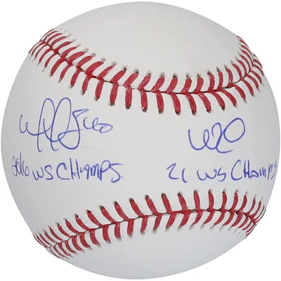 Balle de baseball autographiée par William & Willson Contreras avec les inscriptions « 16 WS Champs » et « 21 WS Champs »