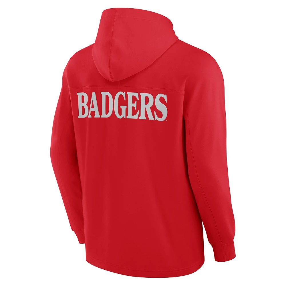 Men's Fanatics Red Wisconsin Badgers Blaze Tri-Blend Pullover Hoodie