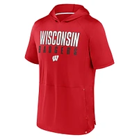 Men's Fanatics  Red Wisconsin Badgers Core Read Raglan Hoodie T-Shirt
